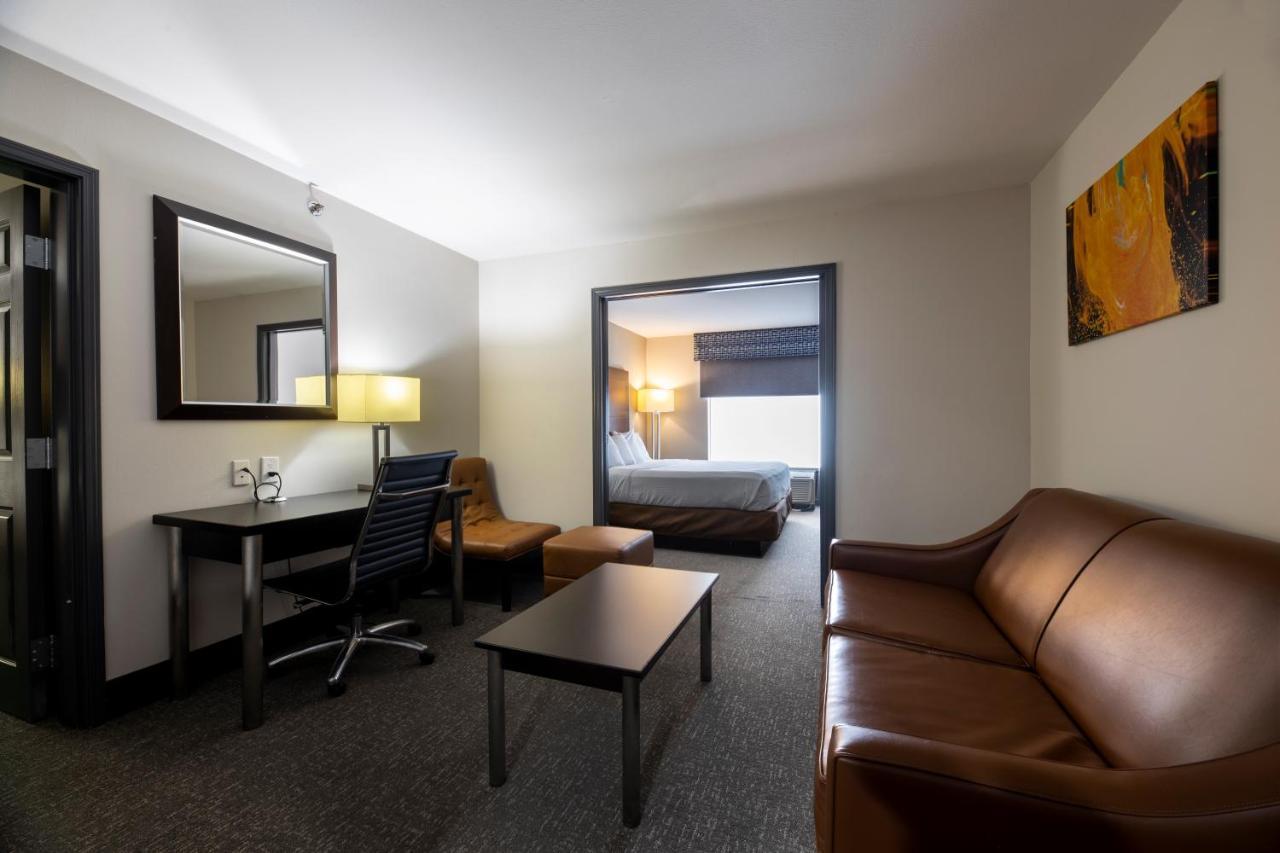 Wingate By Wyndham Atlanta Galleria/ Ballpark Смирна Экстерьер фото