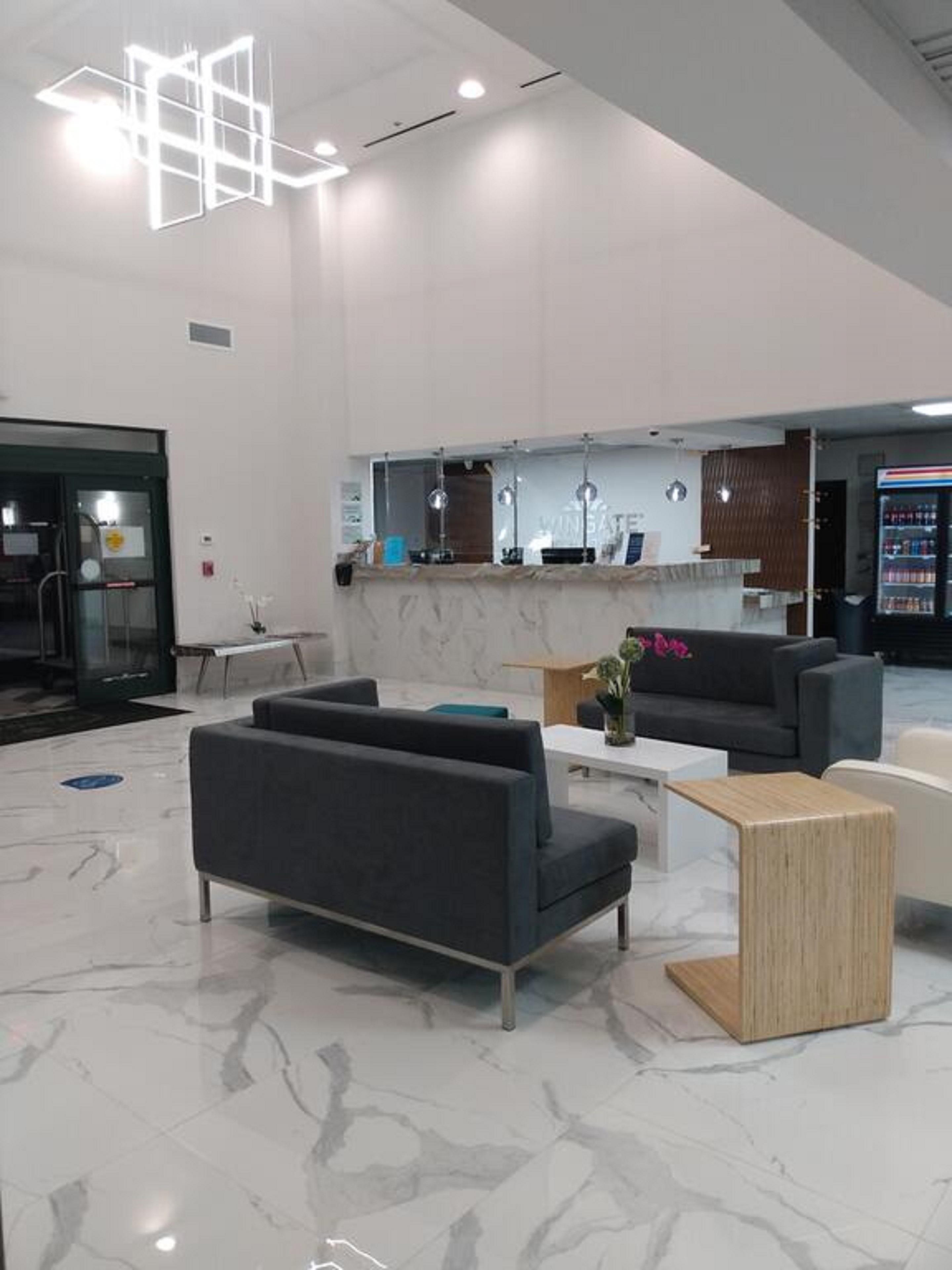 Wingate By Wyndham Atlanta Galleria/ Ballpark Смирна Экстерьер фото