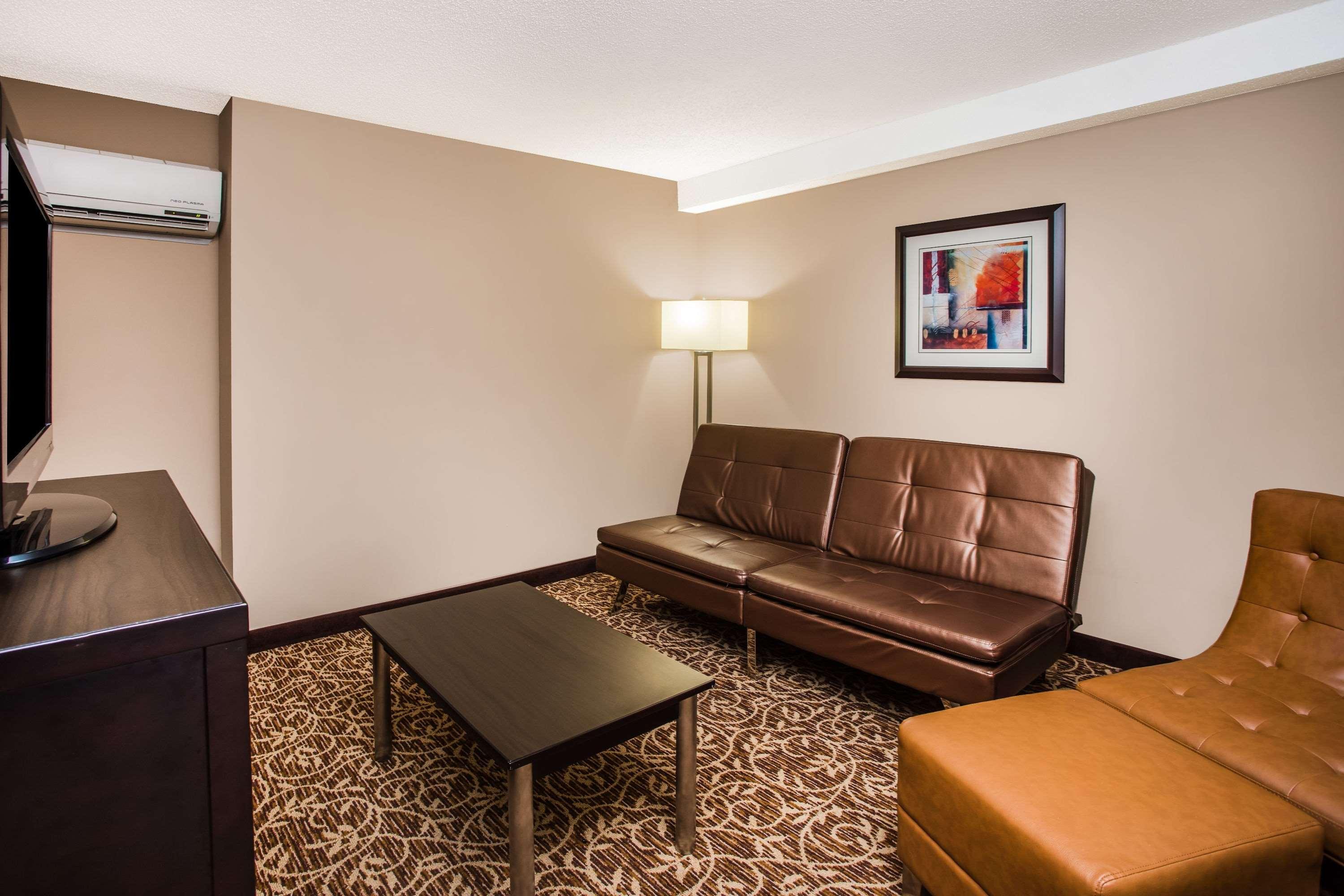 Wingate By Wyndham Atlanta Galleria/ Ballpark Смирна Экстерьер фото