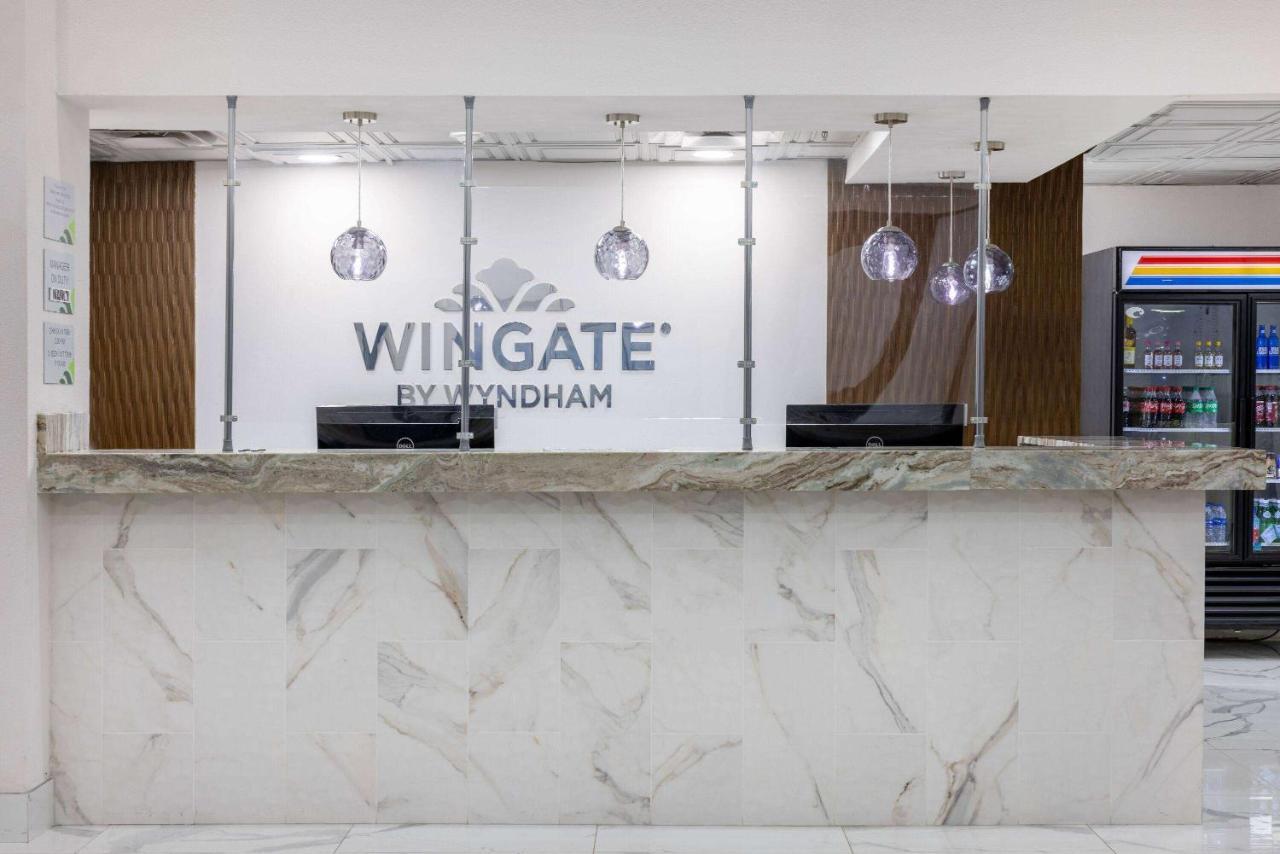 Wingate By Wyndham Atlanta Galleria/ Ballpark Экстерьер фото