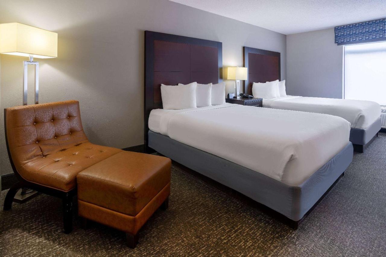Wingate By Wyndham Atlanta Galleria/ Ballpark Смирна Экстерьер фото